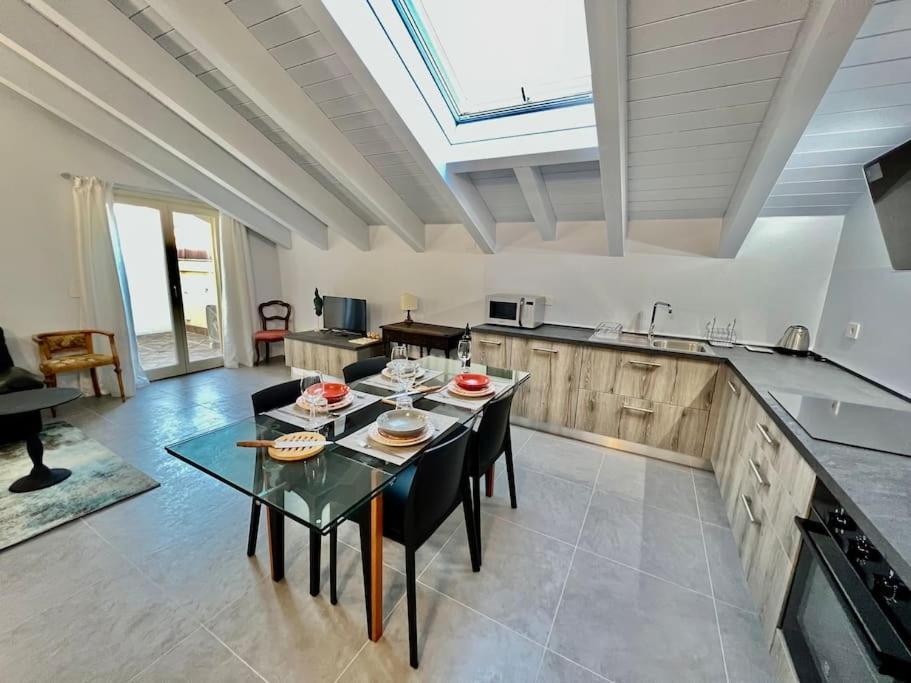 카살레몬페라토 Prestigioso Attico A Passo Duomo By Revenue House 아파트 외부 사진