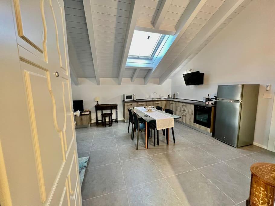카살레몬페라토 Prestigioso Attico A Passo Duomo By Revenue House 아파트 외부 사진