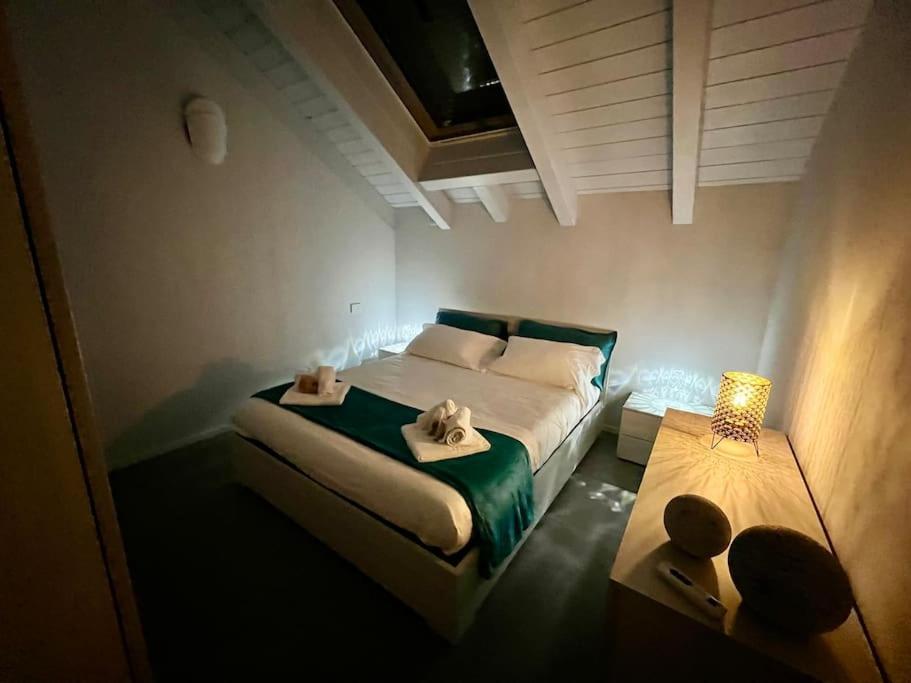 카살레몬페라토 Prestigioso Attico A Passo Duomo By Revenue House 아파트 외부 사진